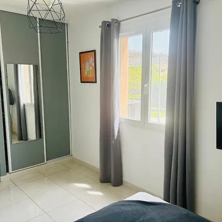 Climatisee Avec Piscine Privee En Petite Camargue Villa